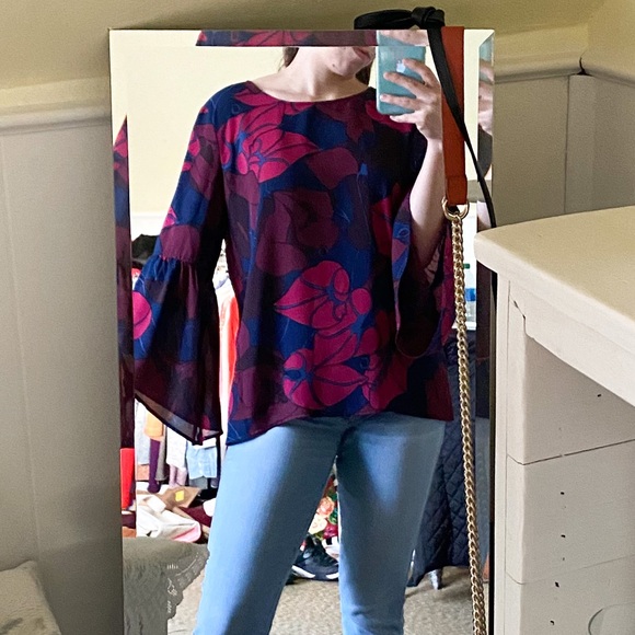 Loft Floral Blouse - Picture 1 of 3